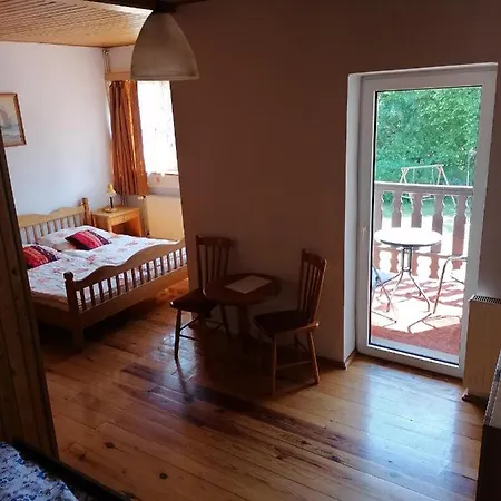 Kabar Pokoje Quarto em Acomodações Particulares Sztutowo
