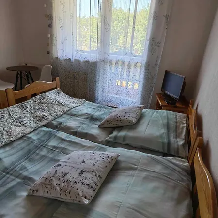 Kabar Pokoje Quarto em Acomodações Particulares